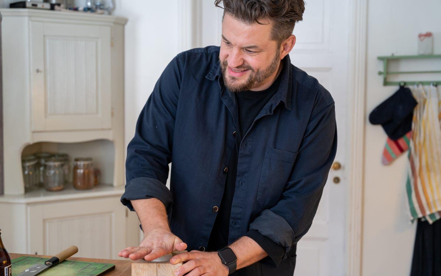 Numer blir det mest vegetarisk mat i Bladinis kök: ”Min fru har blivit vegetarian, så det är en verklighet jag får leva med”, säger han skämtsamt.