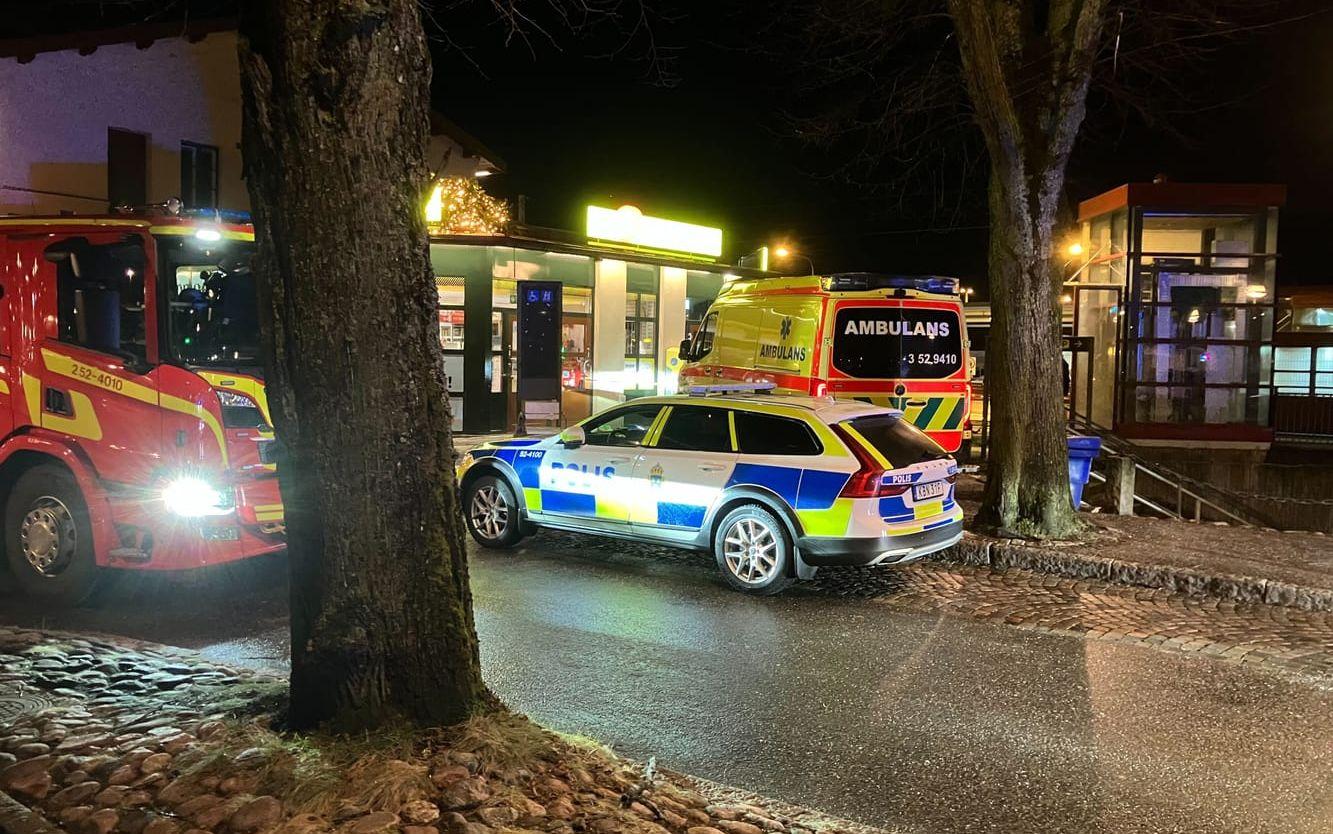 Det var stopp i tågtrafiken efter en olycka vid Alingsås station.